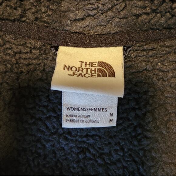 The North Face Women's Black Sherpa Fleece Vest Size Medium - Picture 6 of 9